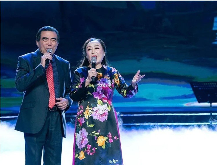 NSND Trung Đức kể về kỷ niệm NSND Thu Hiền 16 tuổi hát bên bờ Hiền Lương: “Tiếng hát đã tiếp thêm sức mạnh cho cả một thế hệ”